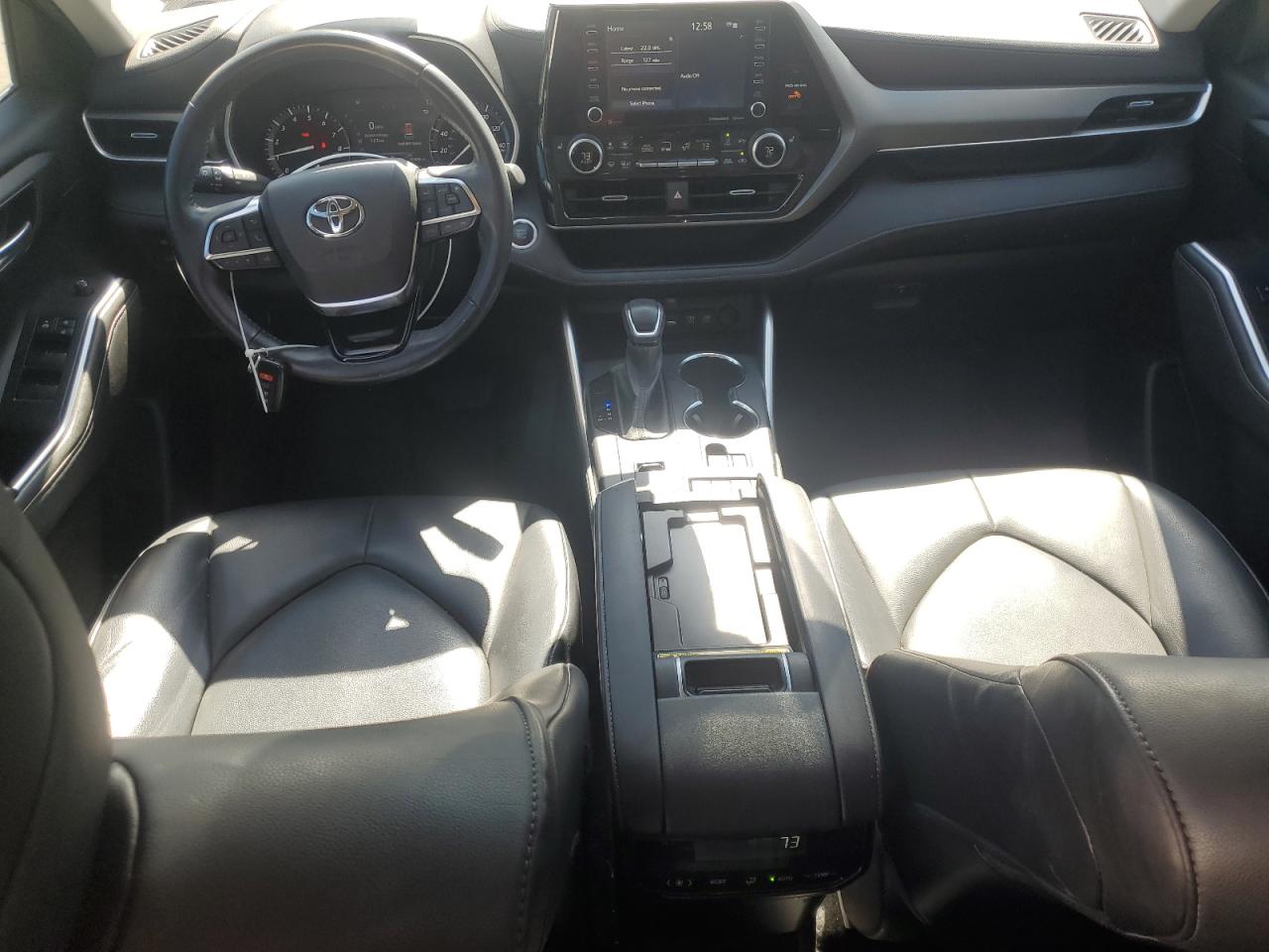 TOYOTA HIGHLANDER XLE