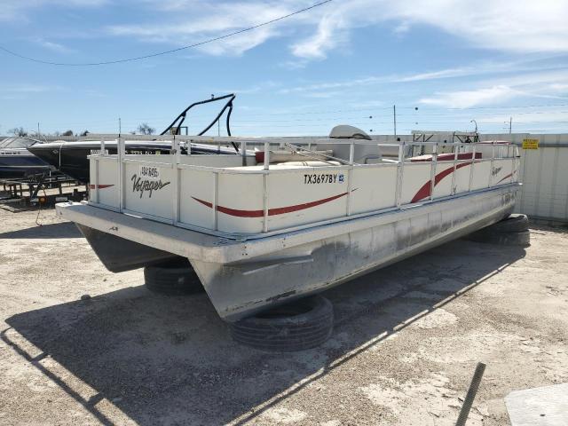 BOAT VOYAGER 2013 white   V0Y27705E313 photo #3