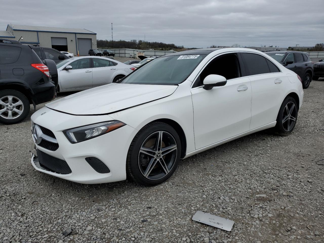 MERCEDES-BENZ A-CLASS 220 4MATIC