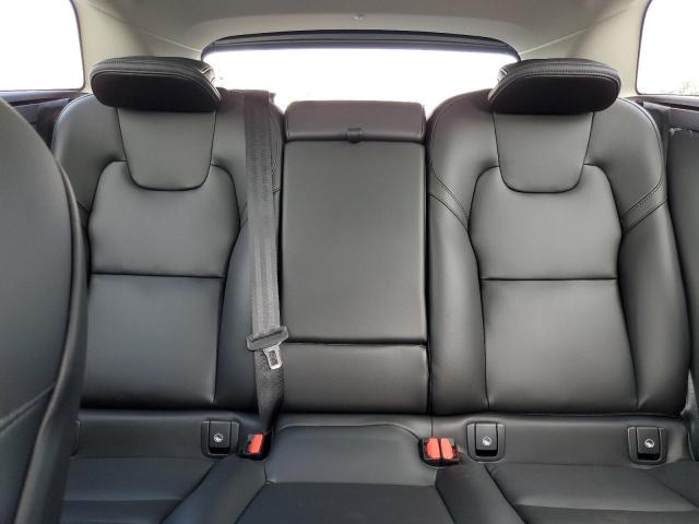 2025 VOLVO XC60 CORE YV4M12RJ9S1053702