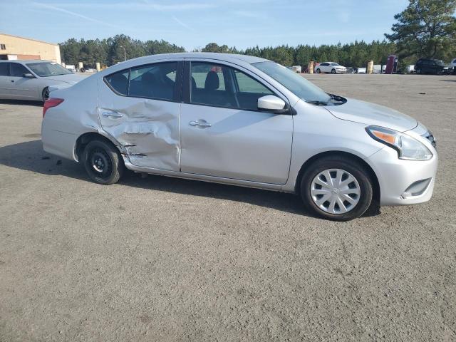 Vin: 3n1cn7ap3kl841001, lot: 50239295, nissan versa s 20194