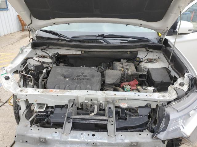 2018 MITSUBISHI OUTLANDER - JA4AD3A30JZ000512