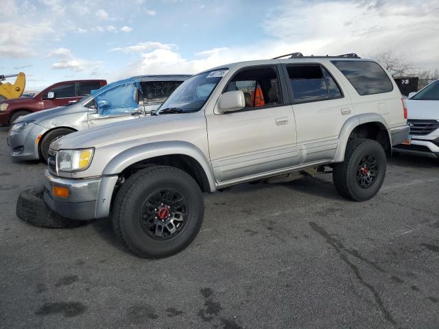 TOYOTA 4RUNNER LI