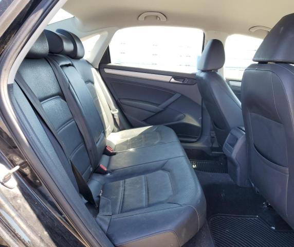 2015 VOLKSWAGEN PASSAT S - 1VWAS7A35FC080819