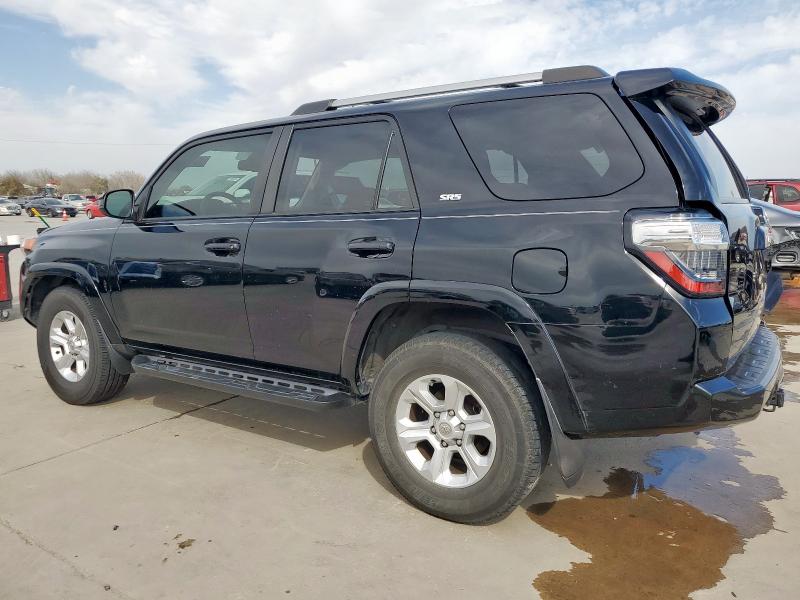 2022 TOYOTA 4RUNNER SR - JTEEU5JR2N5261477