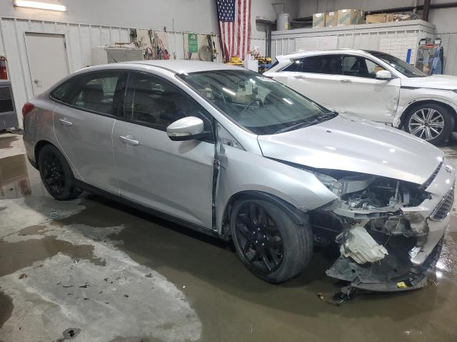 2016 FORD FOCUS SE - 1FADP3F26GL339917
