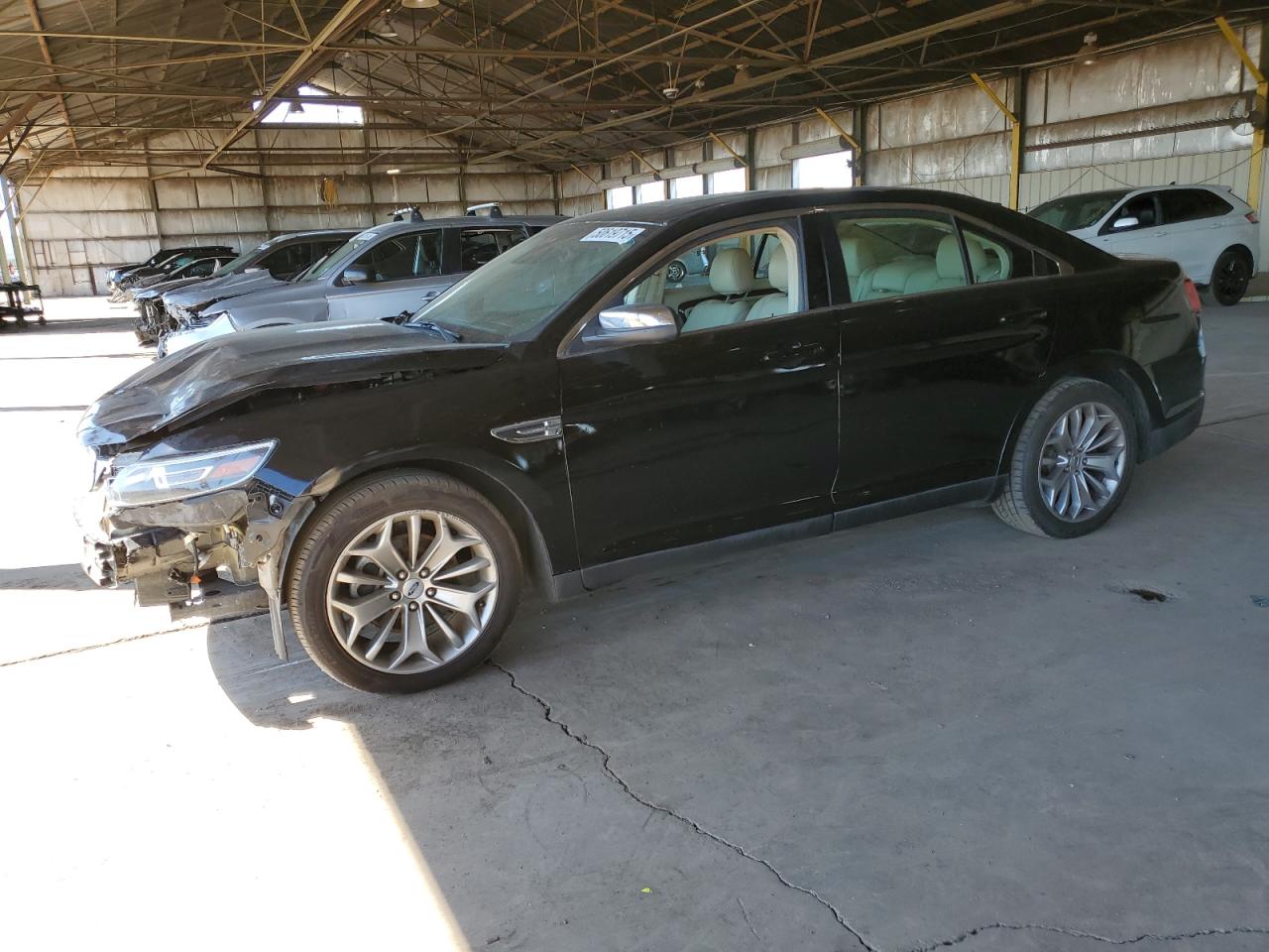 1FAHP2F8XHG102079 FORD TAURUS LIM 2017