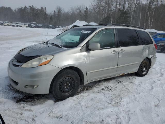 TOYOTA SIENNA CE