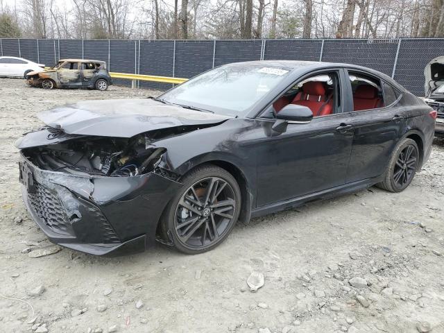 TOYOTA CAMRY XSE