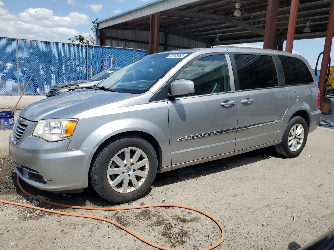 CHRYSLER TOWN & COUNTRY TOURING