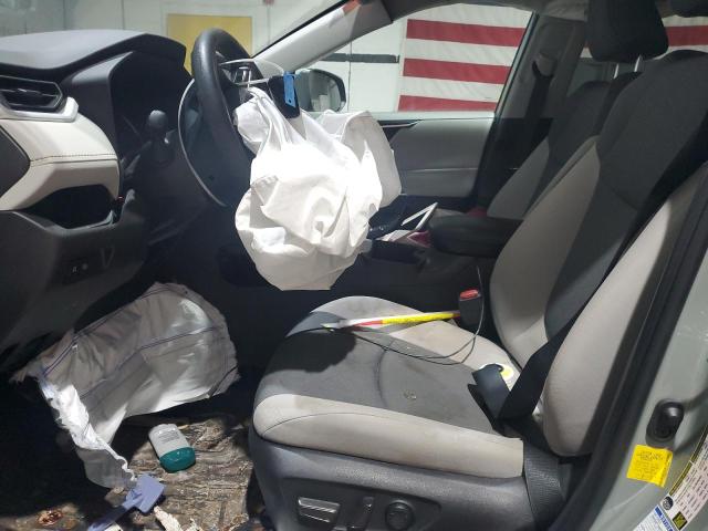2022 TOYOTA RAV4 XLE - 4T3RWRFV8NU064349