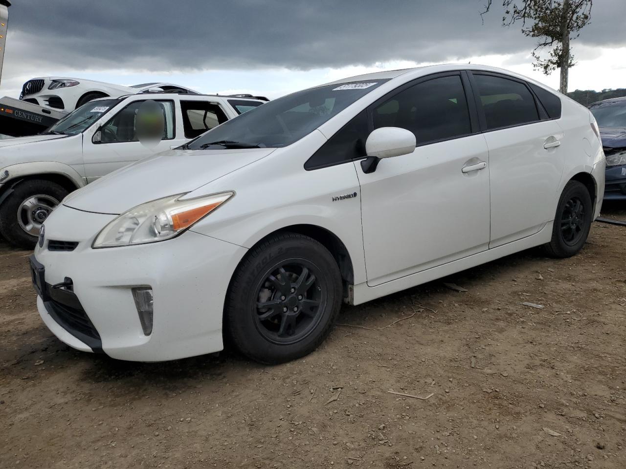 TOYOTA PRIUS