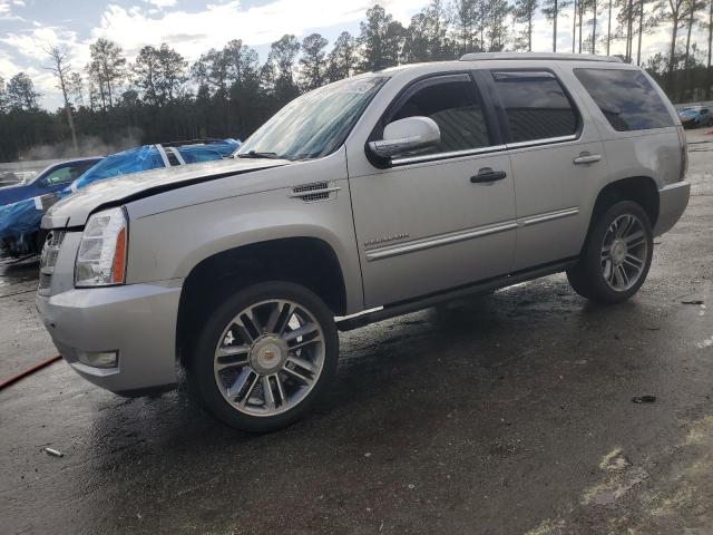 CADILLAC ESCALADE PREMIUM