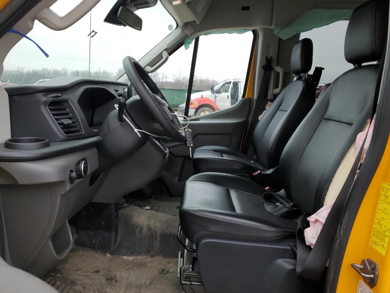 FORD TRANSIT T-350 HD