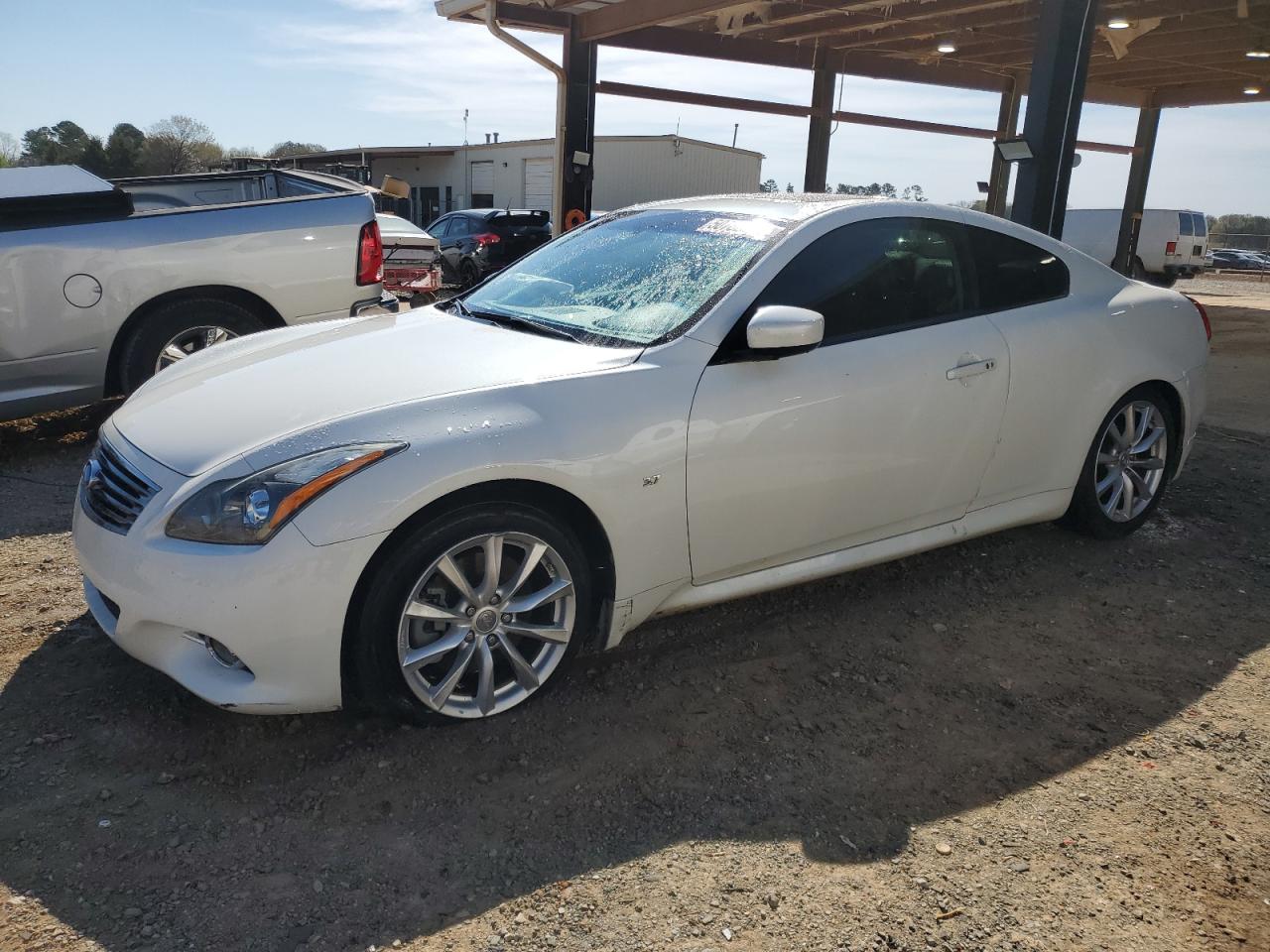 INFINITI Q60 JOURNEY