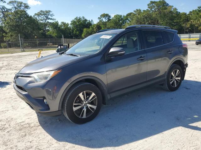 Vin: jtmrfrev9hj143825, lot: 50980475, toyota rav4 xle 2017 img_1