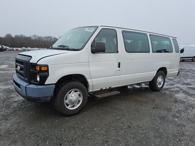 FORD ECONOLINE E250 VAN