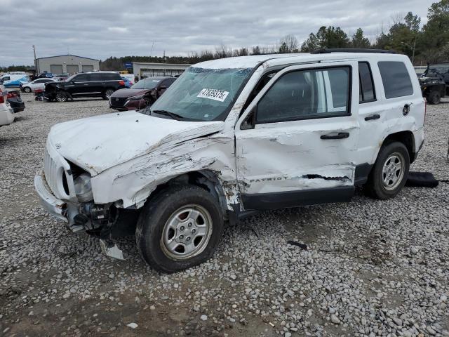 Vin: 1c4njpbb0gd774407, lot: 47839375, jeep patriot sport 2016 img_1