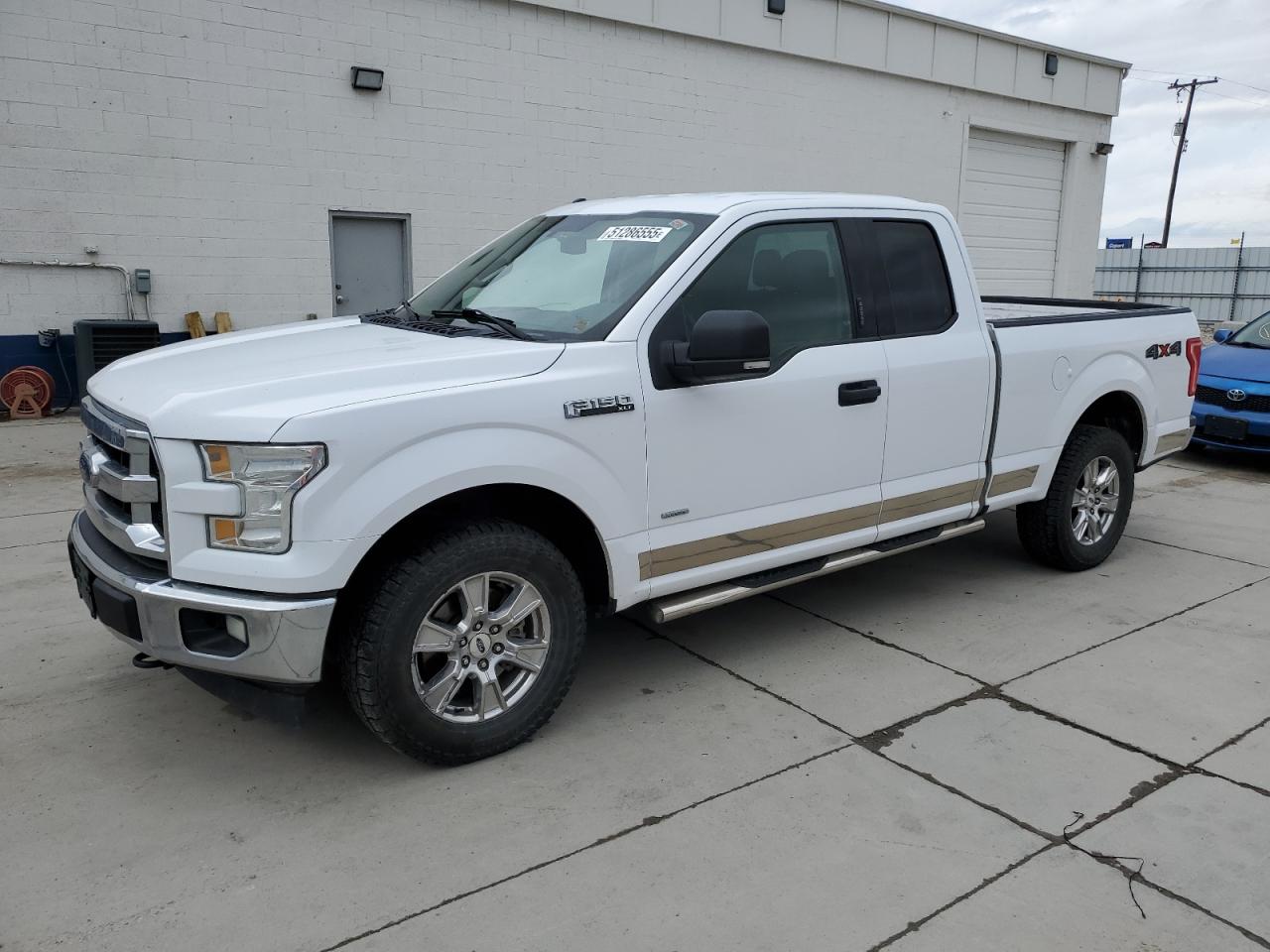 FORD F-150 SUPER CAB
