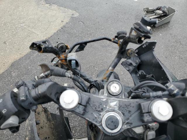2015 HONDA CBR300 R MLHNC5111F5100442