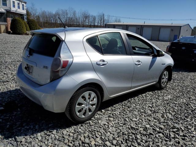 Vin: jtdkdtb36c1519672, lot: 49692545, toyota prius 20123
