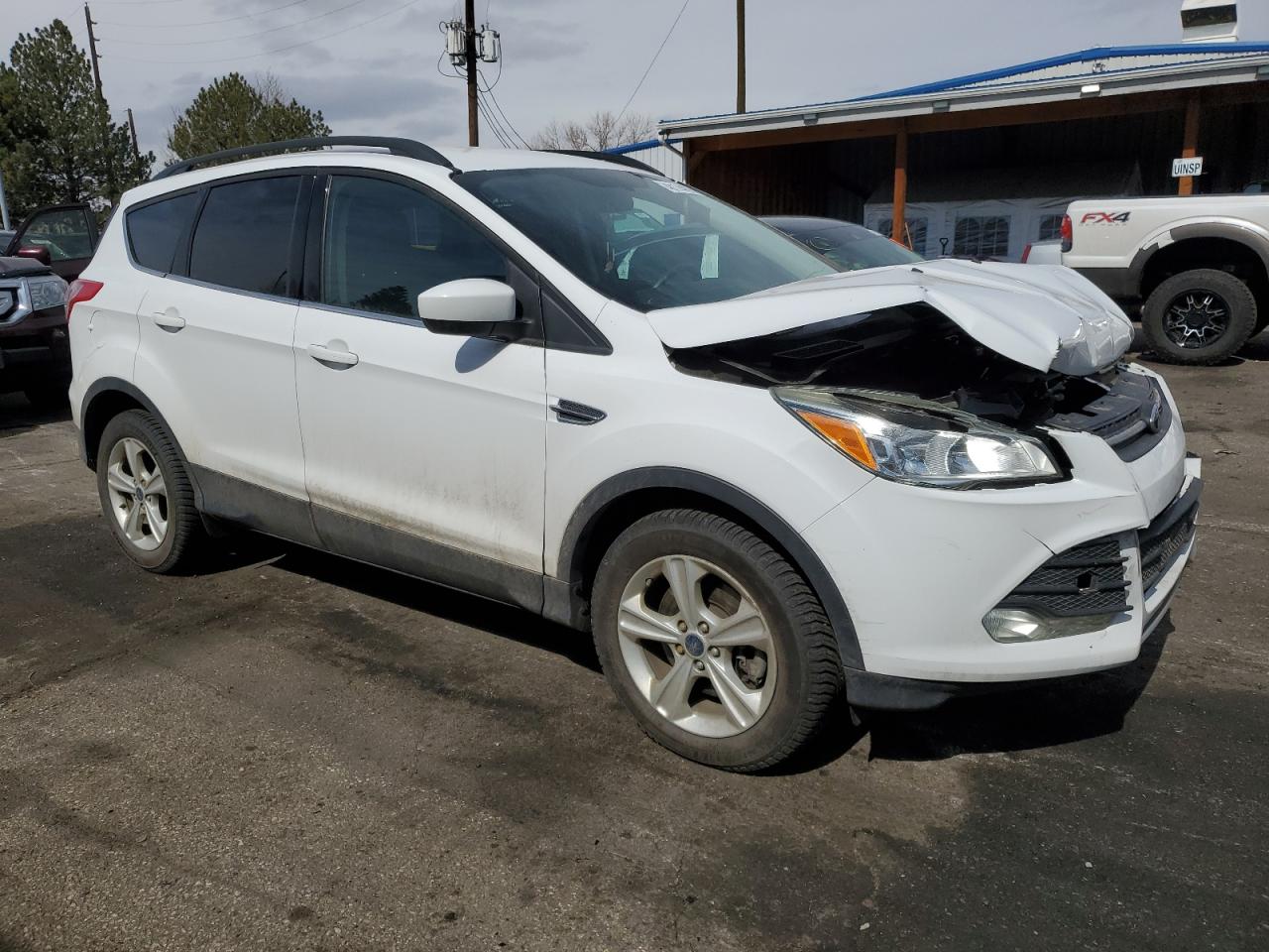 FORD ESCAPE SE