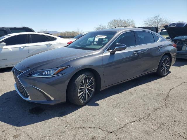 LEXUS ES 300H BASE