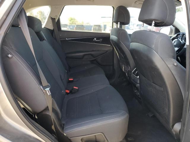 2017 KIA SORENTO LX - 5XYPG4A39HG222813