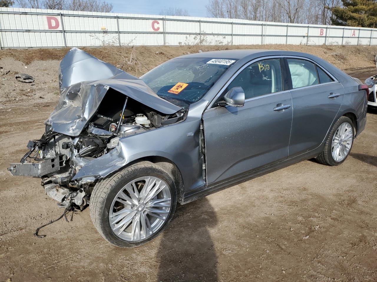 CADILLAC CT4 PREMIUM LUXURY