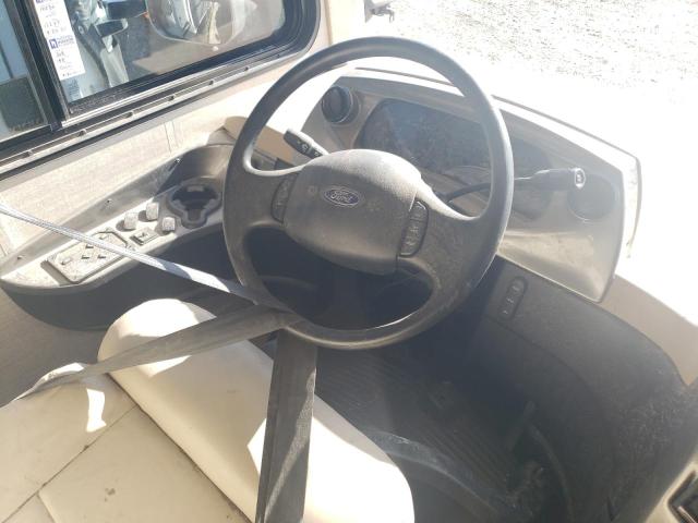 2019 FORD F53 #3265971520