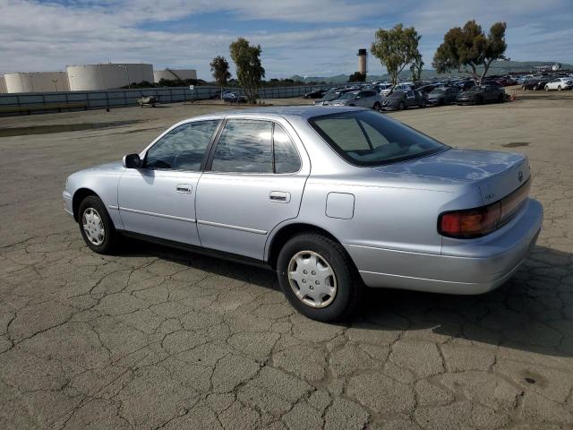 Vin: jt2sk12e8r0225368, lot: 50268275, toyota camry le 19942
