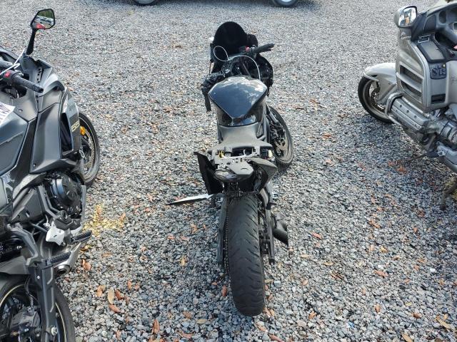 2023 YAMAHA YZFR3 A MH3RH18YXPK009515