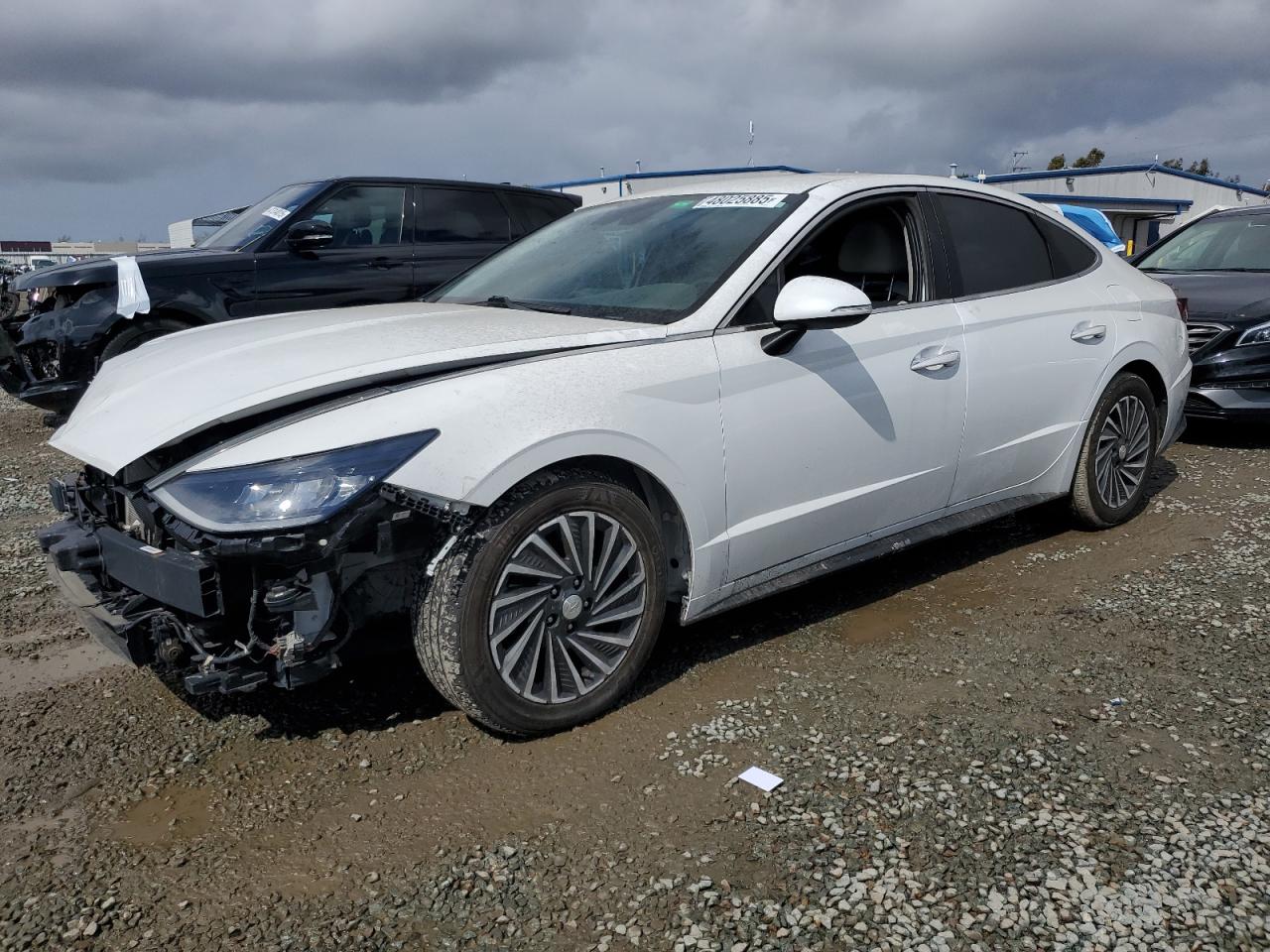 HYUNDAI SONATA HYBRID