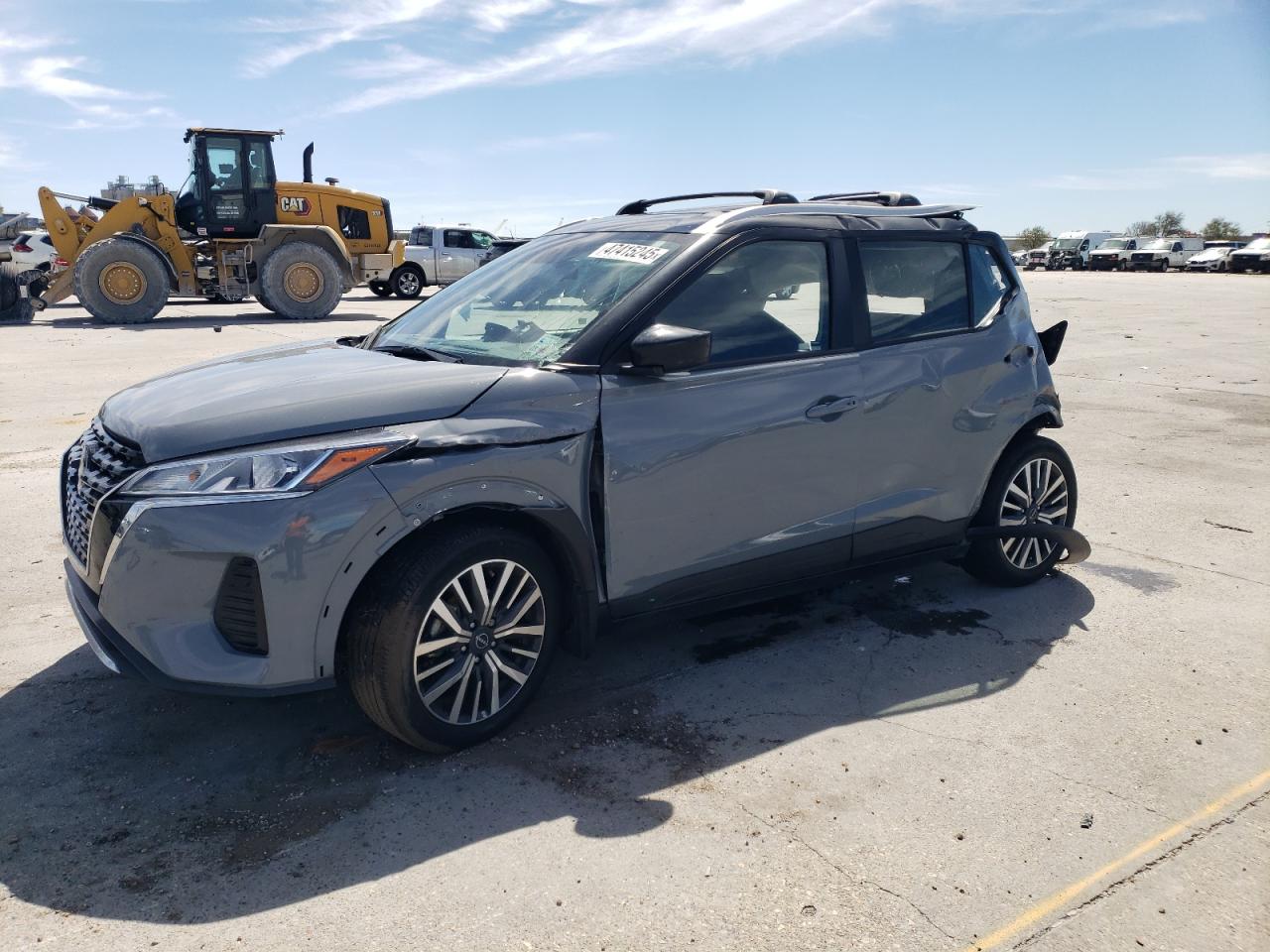 NISSAN KICKS SV