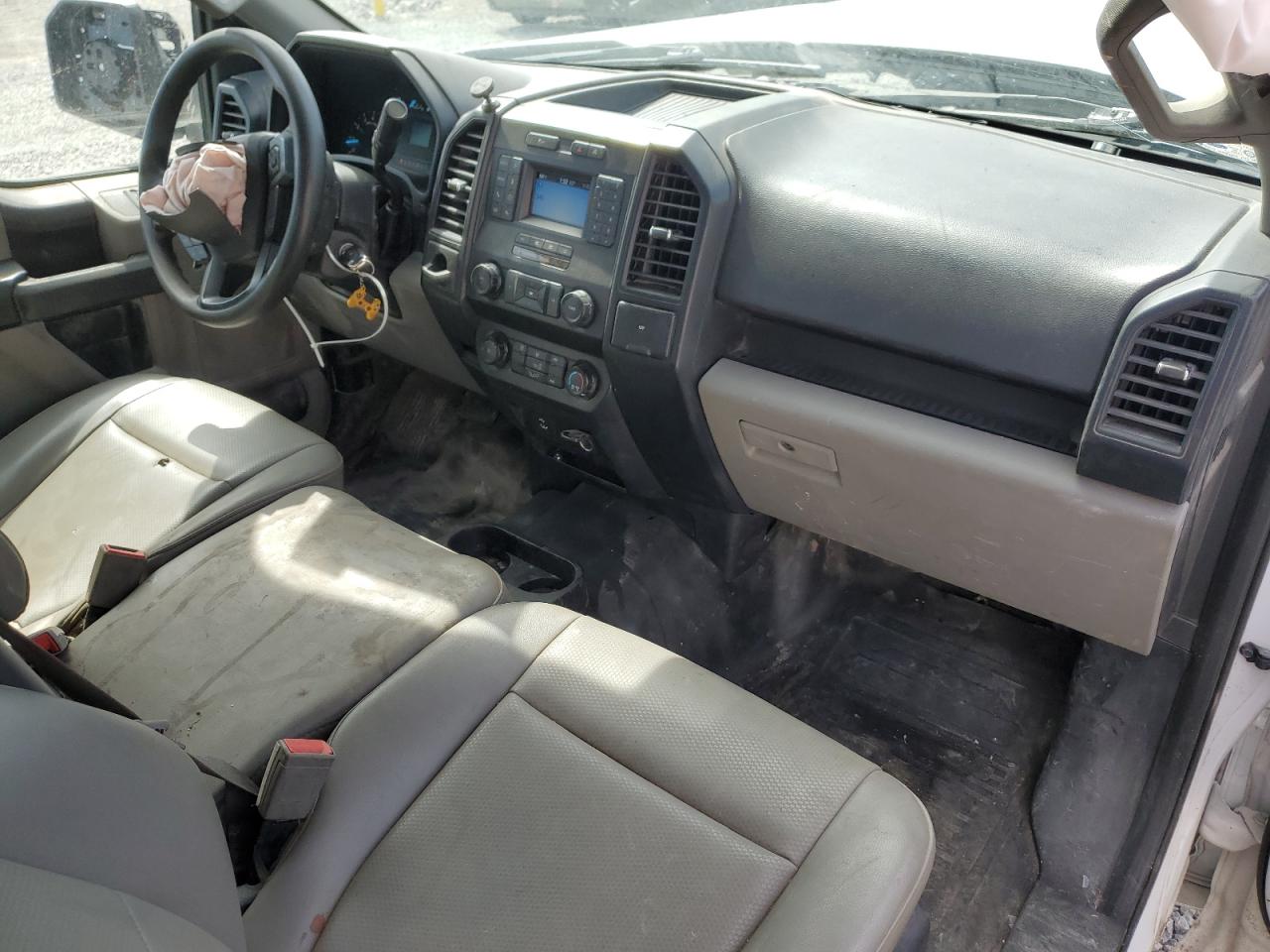 FORD F-150 SUPER CAB