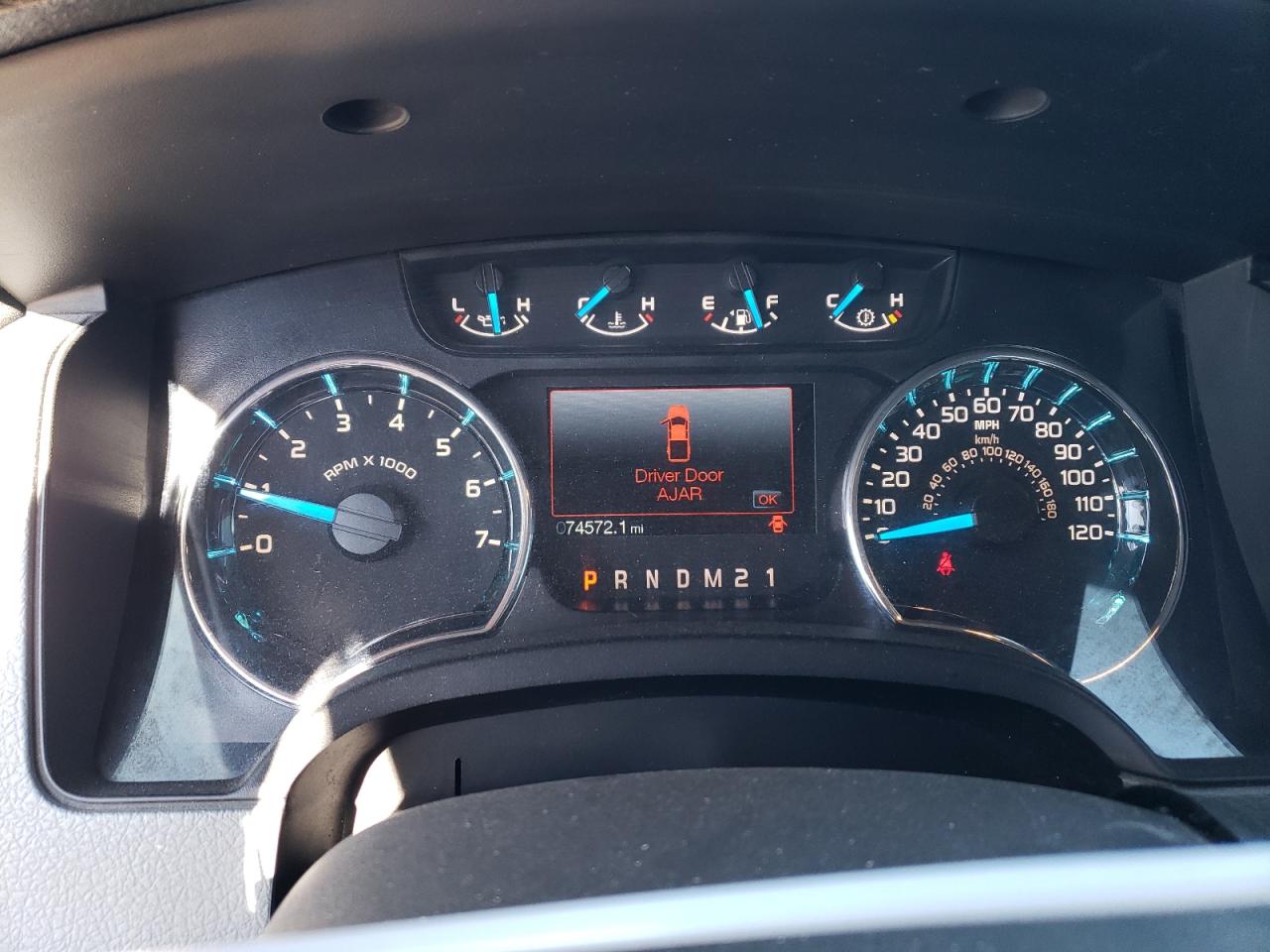 FORD F-150 SUPER CAB