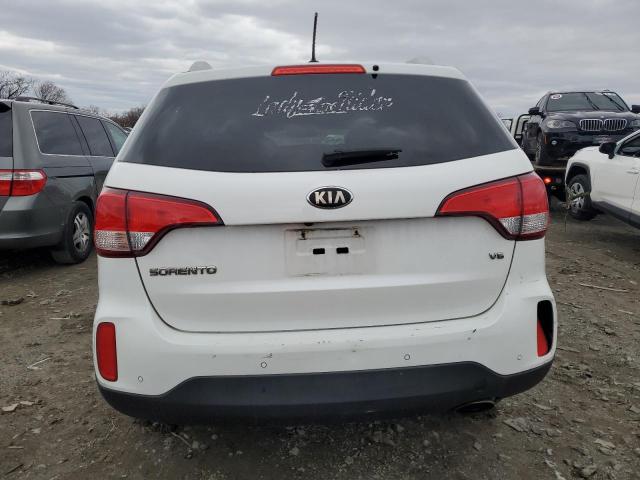 2015 KIA SORENTO LX - 5XYKT4A74FG597949