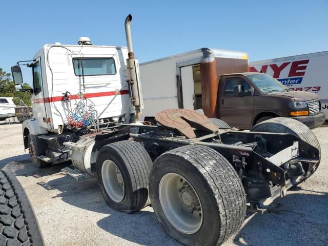 VOLVO VN VNL 2008 white tractor diesel 4V4NC9GH28N484978 photo #4