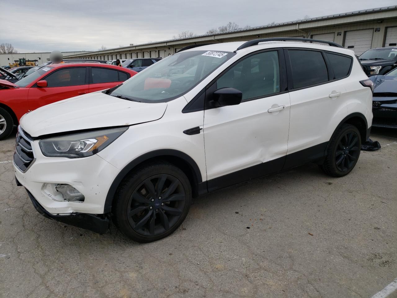 FORD ESCAPE SE