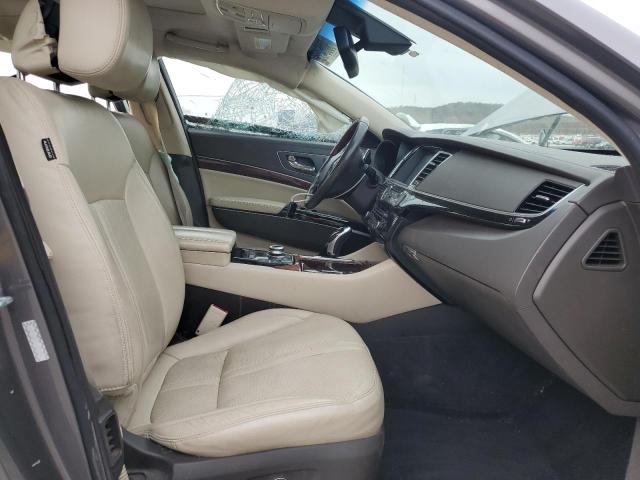 2017 KIA K900 KNALU4D36H6035550