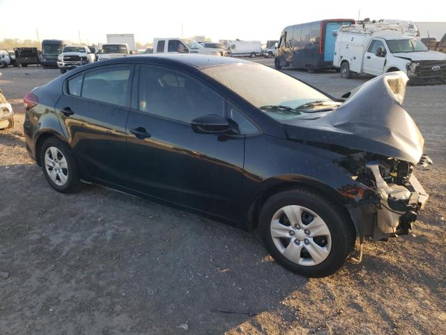 3KPFK4A70HE093385 2017 KIA FORTE