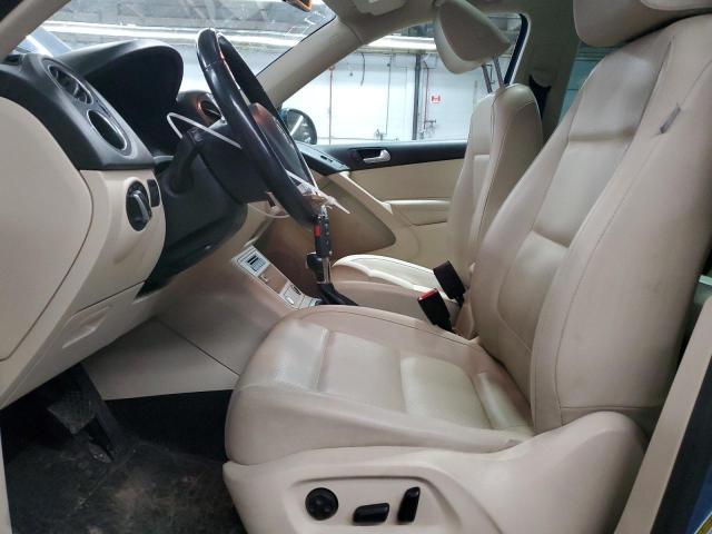 2017 VOLKSWAGEN TIGUAN WOL - WVGSV7AX3HK017420