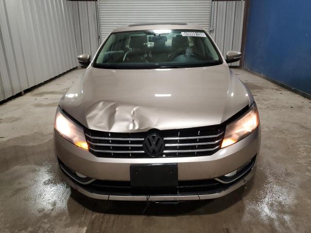 2015 VOLKSWAGEN PASSAT SE 1VWBV7A30FC062787