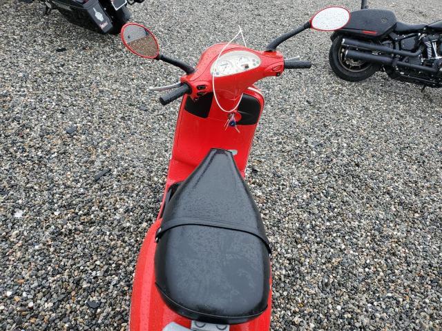 2002 VESPA M198F ZAPM198F025006882