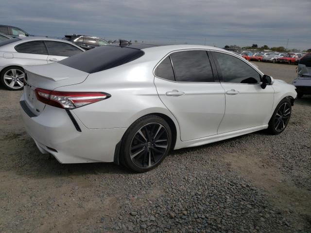 TOYOTA CAMRY XSE 2020 white  gas 4T1K61AK7LU346603 photo #4