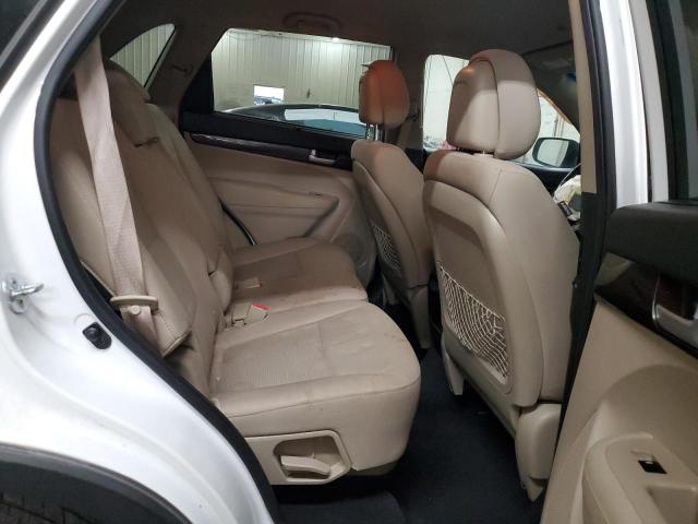 2015 KIA SORENTO LX - 5XYKT4A69FG658073