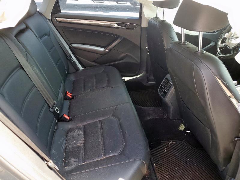 2016 VOLKSWAGEN PASSAT SE - 1VWBS7A32GC049047