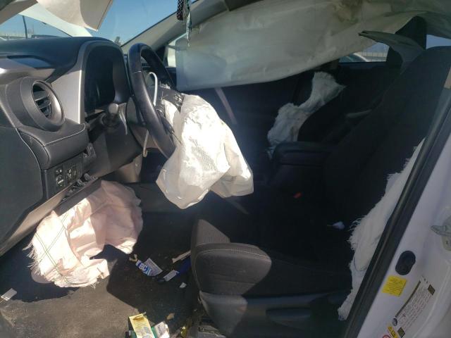 2017 TOYOTA RAV4 XLE - JTMWFREV2HD093979