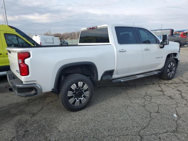 CHEVROLET SILVERADO 2022 white  diesel 1GC4YPEYXNF362584 photo #4