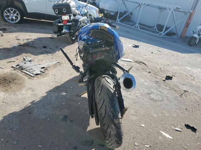 2004 SUZUKI GSX-R600 K - JS1GN7CA442102810